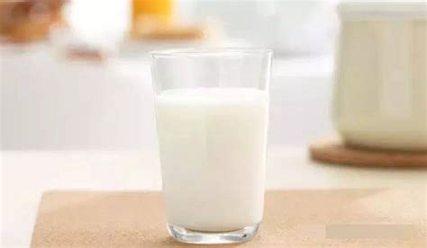 牛奶跟牛乳有何区别